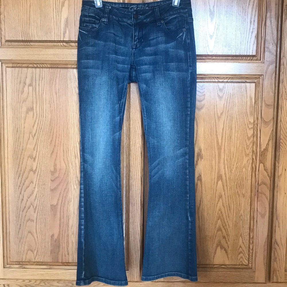dELiA*s Bailey Jeans